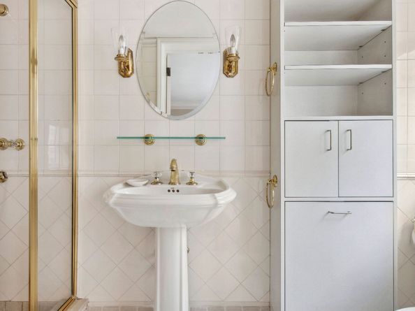 2 Sutton Place S 7F, New York NY 10022