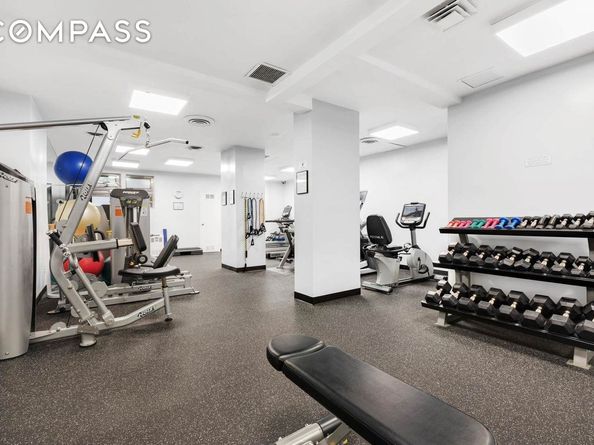 251 East 51st Street 5A, New York NY 10022