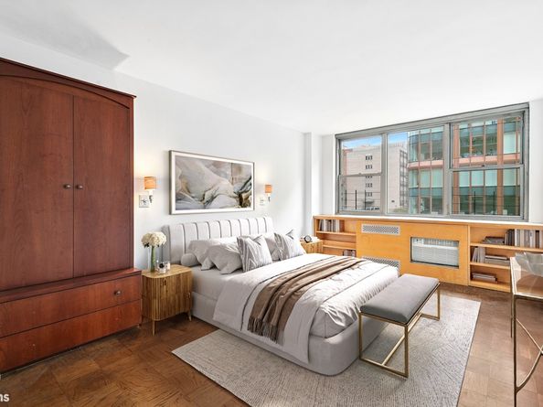 32 Gramercy Park S 5J, New York NY 10003