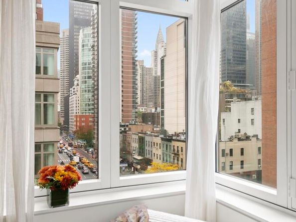 305 East 51st Street 6G, New York NY 10022