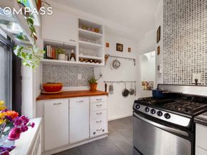 260 Ocean Parkway 5G, Brooklyn NY 11218