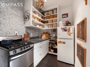 260 Ocean Parkway 5G, Brooklyn NY 11218