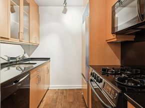 60 Sutton Place S 10HS, New York NY 10022