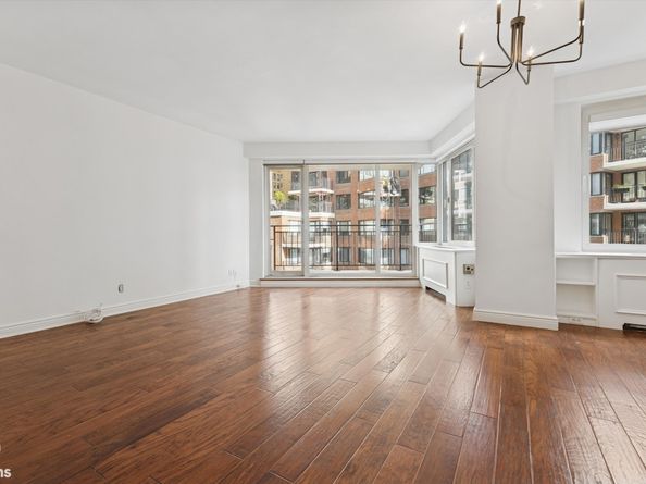 60 Sutton Place S 10HS, New York NY 10022