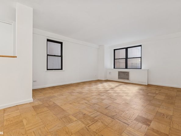 330 3rd Avenue 8K, New York NY 10010