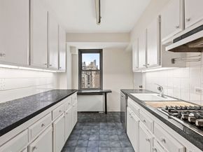 650 Park Avenue 14F, New York NY 10065