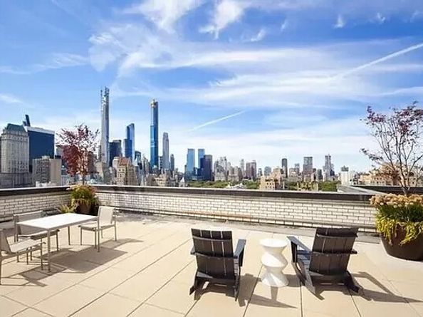 650 Park Avenue 14F, New York NY 10065