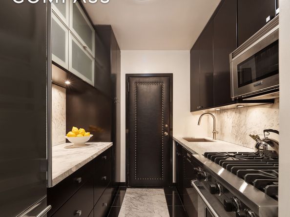 60 Sutton Place S 6HN, New York NY 10022