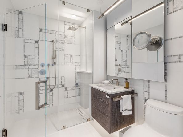 1 City Point 53E, Brooklyn NY 11201