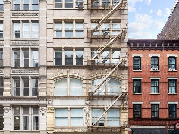 7 East 17th Street 3S, New York NY 10003