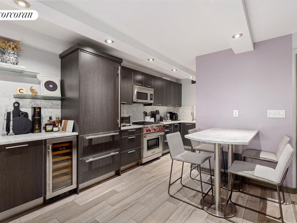 142 East 16th Street 14F, New York NY 10003