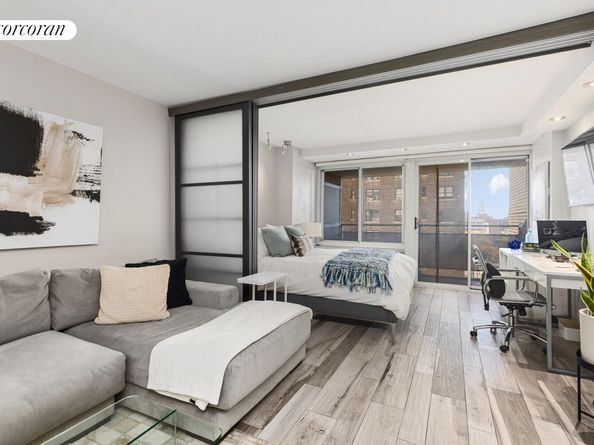 142 East 16th Street 14F, New York NY 10003