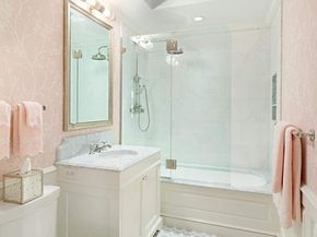 121 East 65th Street, New York NY 10065