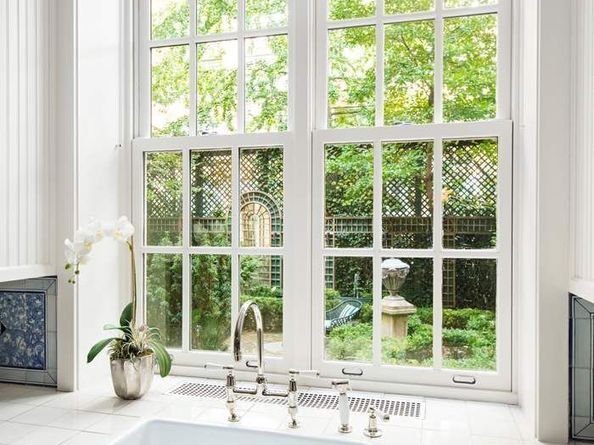 121 East 65th Street, New York NY 10065