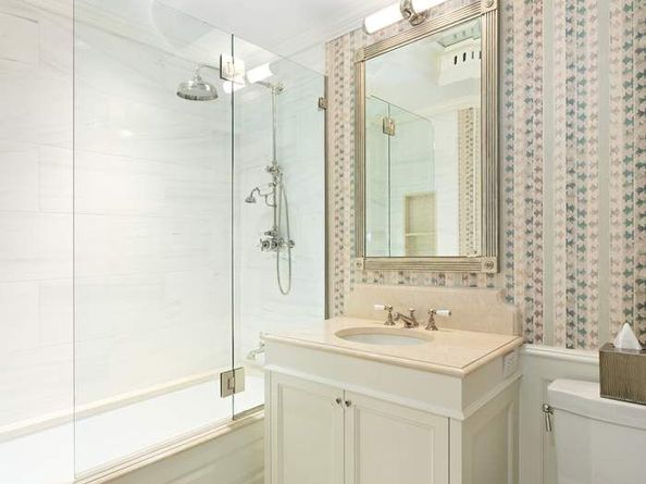 121 East 65th Street, New York NY 10065