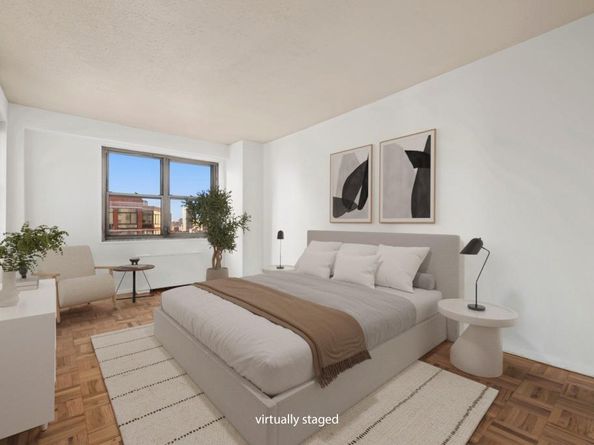 300 East 40th Street 28P, New York NY 10016