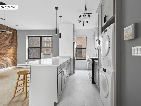 880 West 181st Street 4D, New York NY 10033