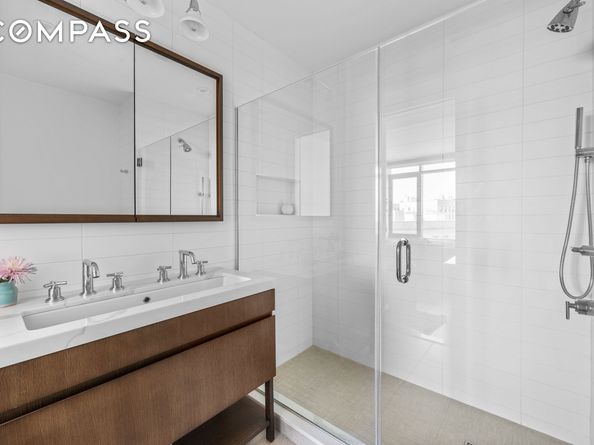 500 Waverly Avenue 5C, Brooklyn NY 11238