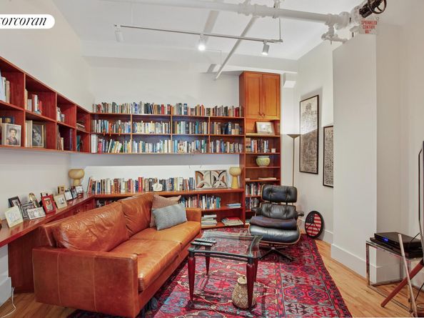 12 West 17th Street 10, New York NY 10011