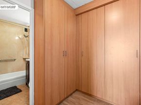 90 Gold Street 24G, New York NY 10038