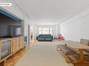 200 East 57th Street 6H, New York NY 10022