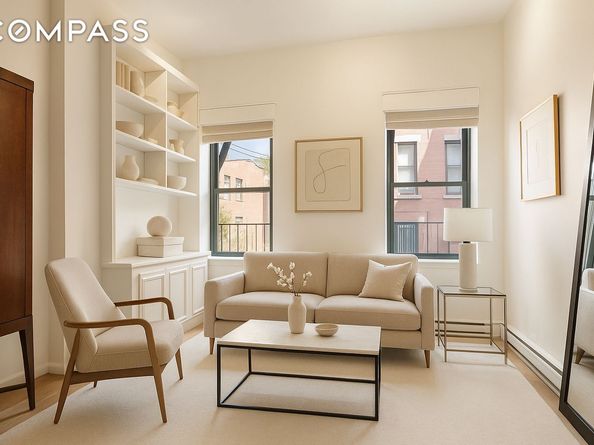 23 Waverly Place 5DE, New York NY 10003