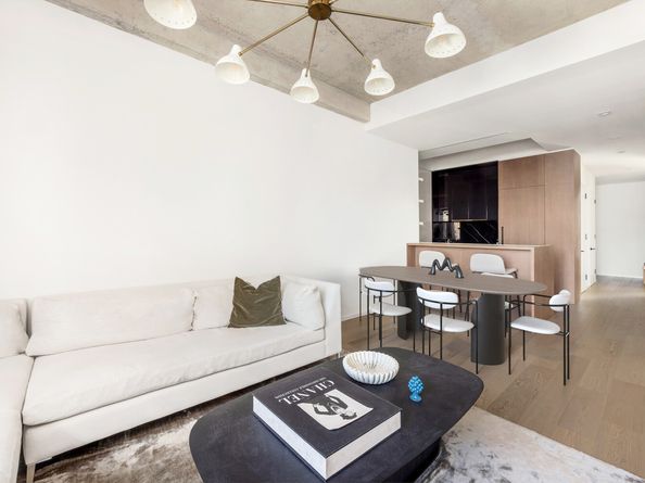 196 Orchard Street 10F, New York NY 10002