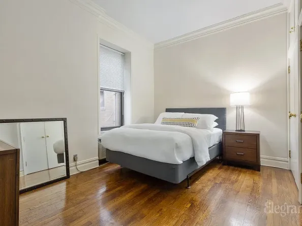 55 East 65th Street 4B, New York NY 10065