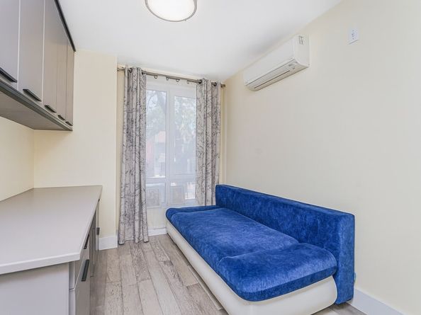 2218 Ocean Avenue 2F, Brooklyn NY 11229