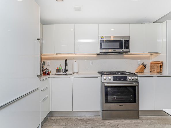 2218 Ocean Avenue 2F, Brooklyn NY 11229
