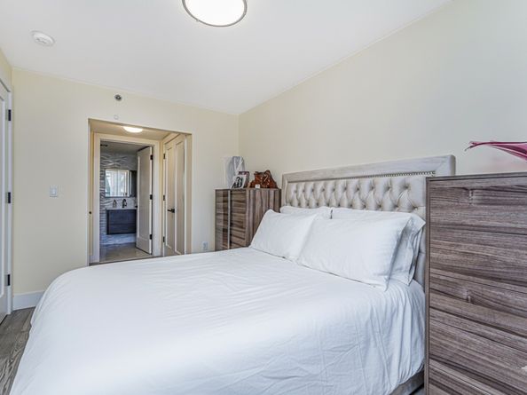 2218 Ocean Avenue 2F, Brooklyn NY 11229