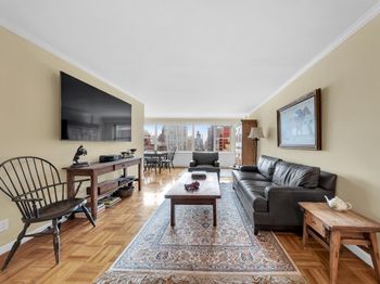 360 East 72nd Street