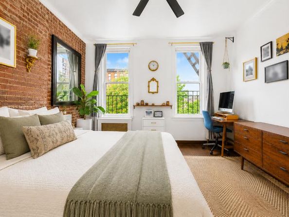 98 Luquer Street 3R, Brooklyn NY 11231