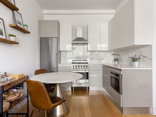 5-30 47th Avenue 1A, Queens NY 11101