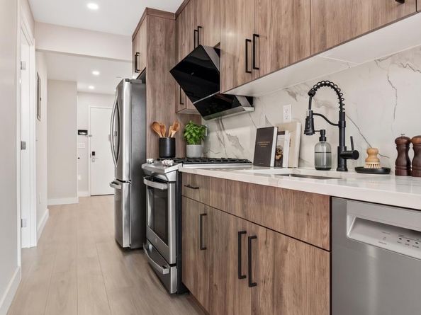 1546 Broadway 4A, Brooklyn NY 11221