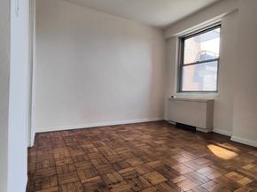70-20 108th Street 9O, Queens NY 11375