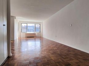 70-20 108th Street 9O, Queens NY 11375