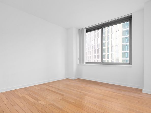 230 Ashland Place 11D, Brooklyn NY 11217