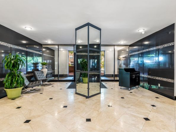 67-30 Clyde Street 5T, Queens NY 11375