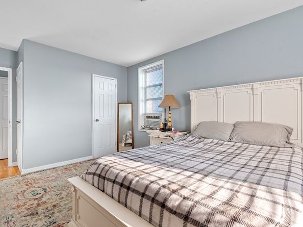67-30 Clyde Street 5T, Queens NY 11375