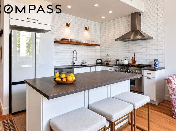 315 Gates Avenue 1F, Brooklyn NY 11216