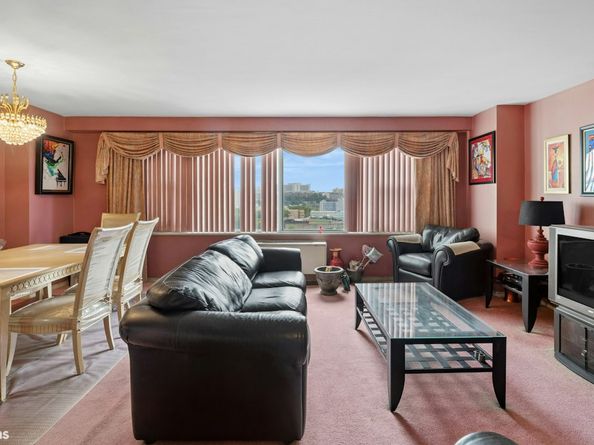 2500 Johnson Avenue 7G, Bronx NY 10463