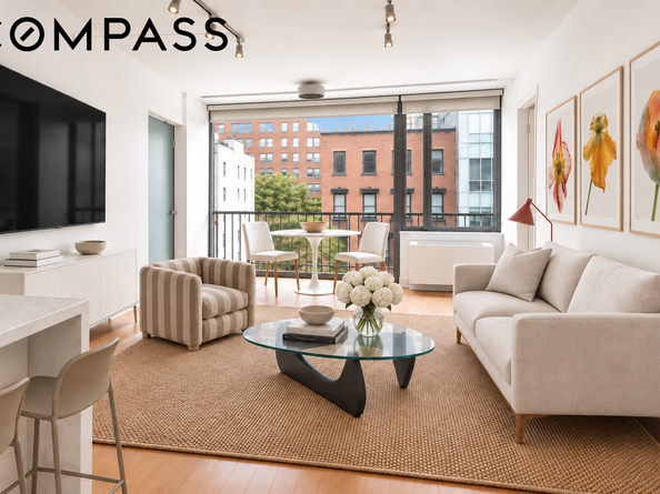 425 East 13th Street 4A, New York NY 10009