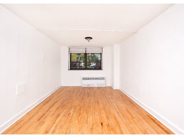 515 East 7th Street W6, Brooklyn NY 11218