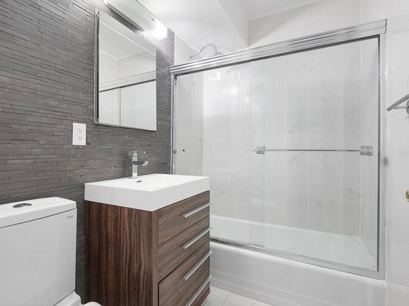 195 Adams Street 6E, Brooklyn NY 11201