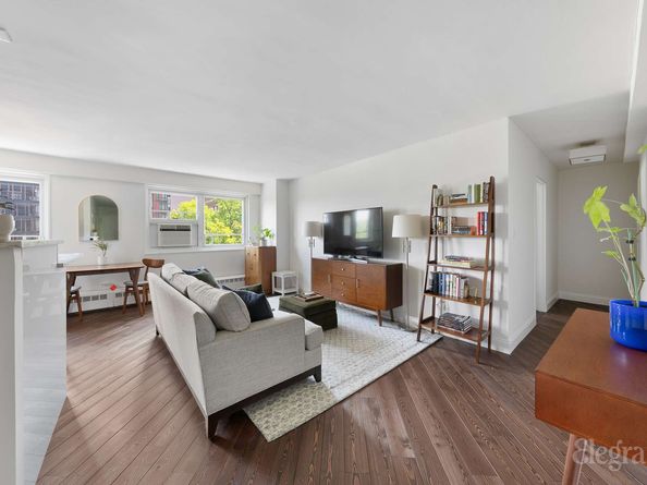 195 Adams Street 6E, Brooklyn NY 11201