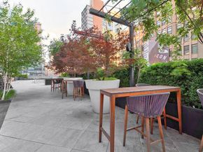246 Spring Street 3504, New York NY 10013