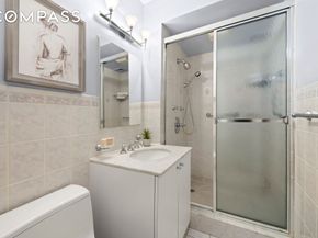 20 East 9th Street 7V, New York NY 10003