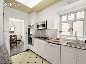 20 East 9th Street 7V, New York NY 10003