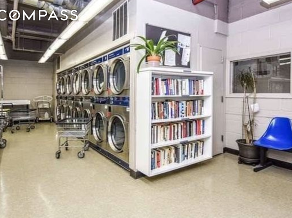 20 East 9th Street 7V, New York NY 10003